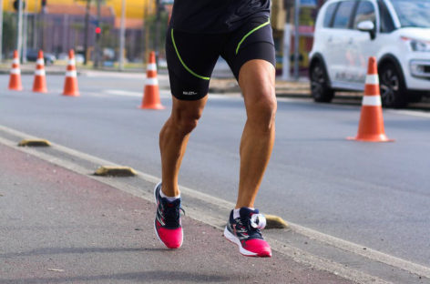 Signs and Symptoms of Achilles Tendonitis