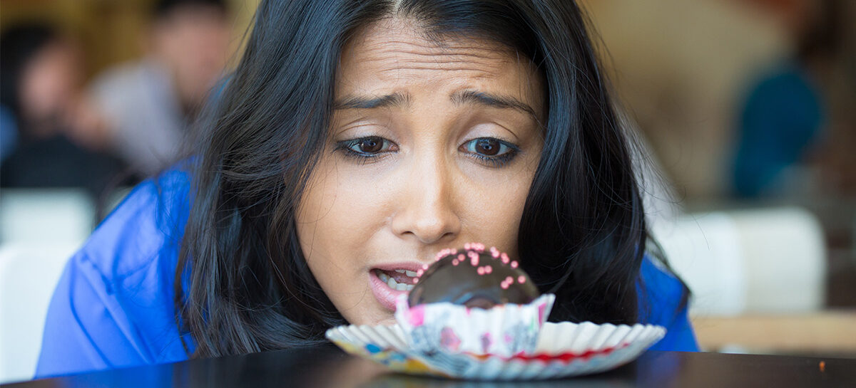 The Science behind Food Cravings and how to manage them