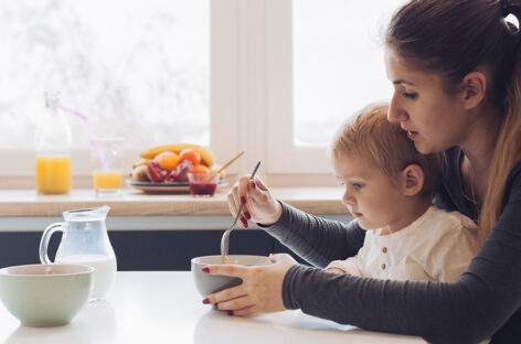 குழந்தைகளைச் சாப்பிட வைப்பது எப்படி?