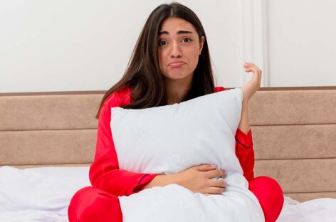 Which is the best mattress for back pain? Soft or Hard?