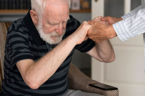 பார்கின்சன் பாதித்தாலும் வாழ்க்கைத் தரத்தை மேம்படுத்த முடியும்!