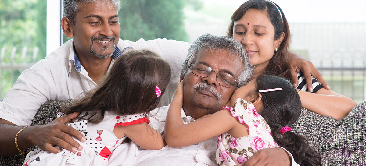 தாத்தா, பாட்டிக்கு வேண்டும் தனிக் கவனிப்பு!