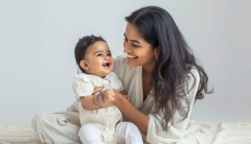 மகிழ்ச்சியான அம்மா = மகிழ்ச்சியான குழந்தை!