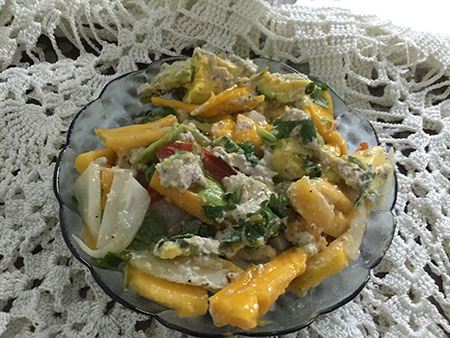 Mango Cucumber Salad