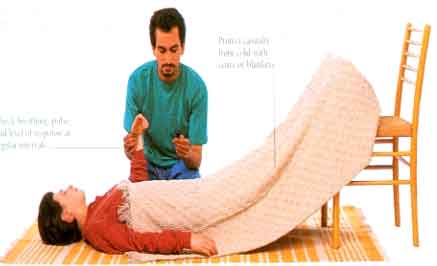 Be Aware & Take Care - Treat Simple Emergencies with Simple Aid