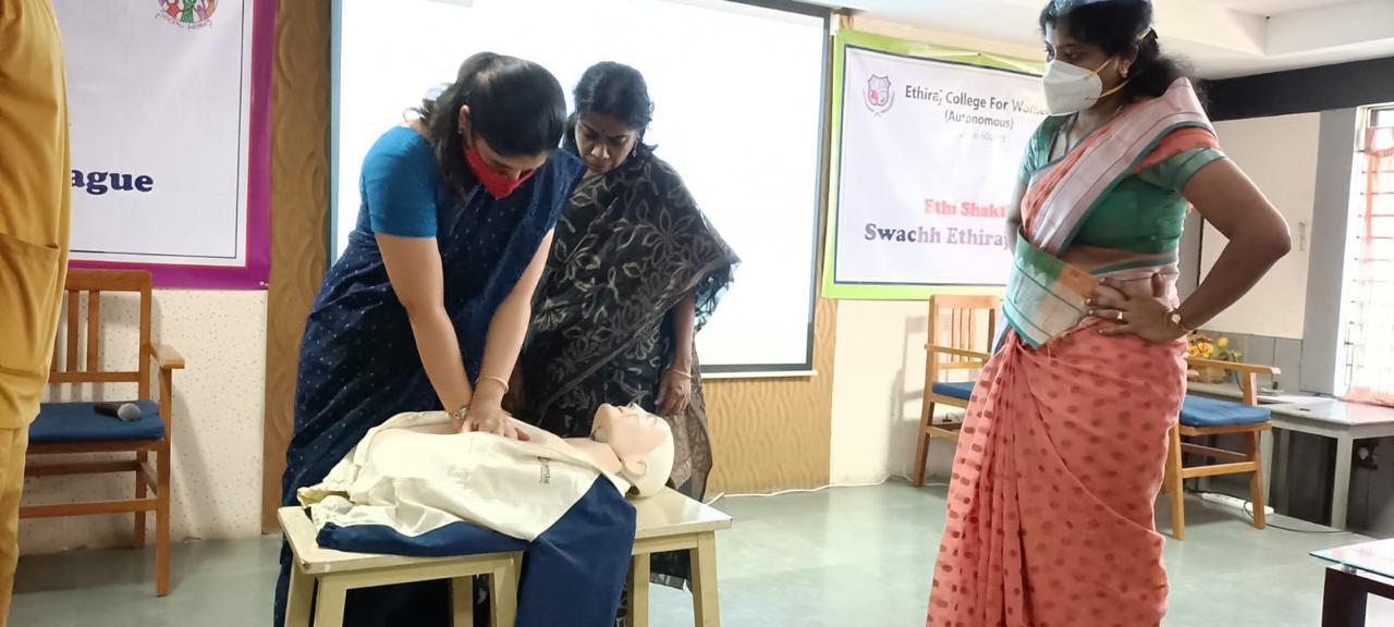 World Day of Remembrance for Road Traffic Victims – Every 3rd Sunday of November